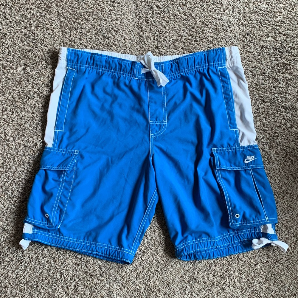 Nike Swim Trunks Men’s Blue White Sz Medium Cargo